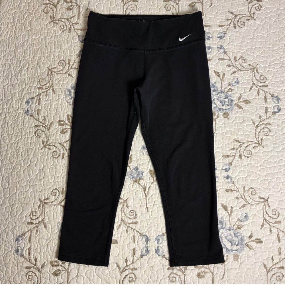 Nike Leggings Women S Black Excellent Dri-FIT Cropped Mid-Rise